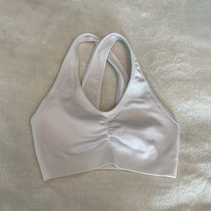 Alphalete sports bra